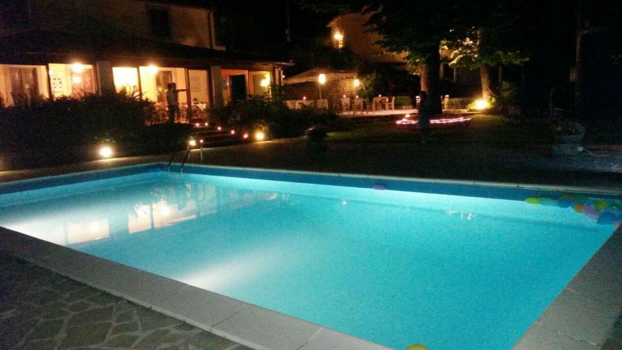 Valle Maira, Agriturismo Nel Parco Dei Nebrodi Villa Tortorici Luaran gambar